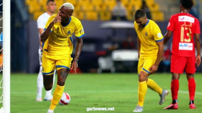 النصر يفتتح مشواره في الدوري برباعية في مرمى ضمك