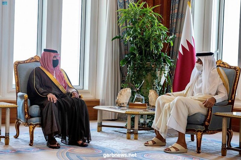 سمو أمير دولة قطر يستقبل سمو الأمير عبدالعزيز بن سعود بن نايف