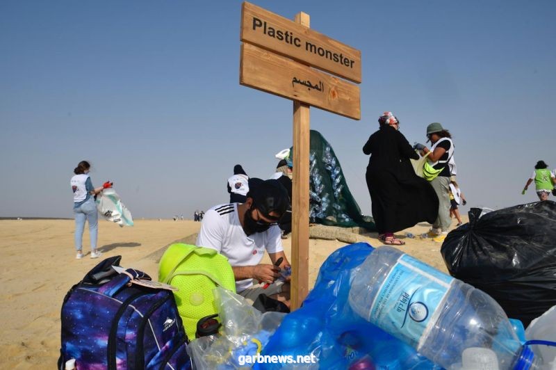 أمانة جدة تعزز الوعي البيئي بمبادرة تنظيف شاطئ خليج سلمان
