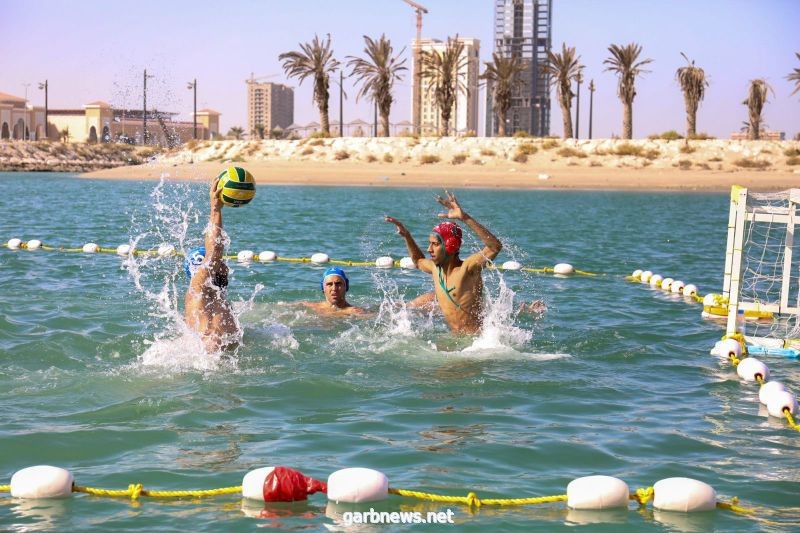 تواصل منافسات اليوم الثاني من مباريات بطولة كرة الماء الشاطئية الأولى