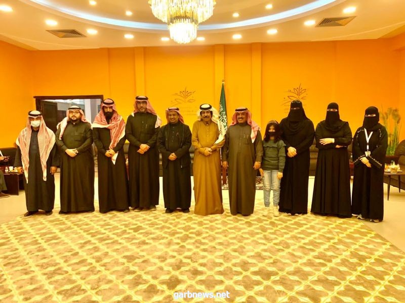 مدير فرع هيئة الصحفين السعوديين بالمنطقة يزور جمعية الثقافة بعرعر