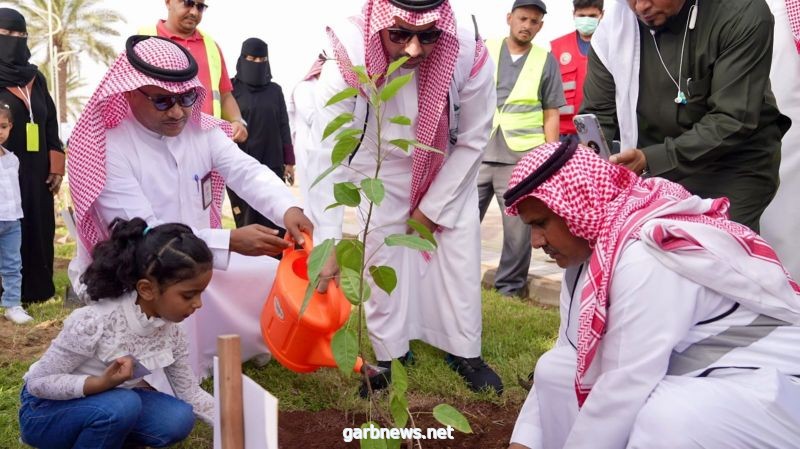 برعاية محافظ صبيا.. البلدية تُدشن مبادرة أسبوع البيئة تحت شعار "بيئتنا مسؤوليتنا"