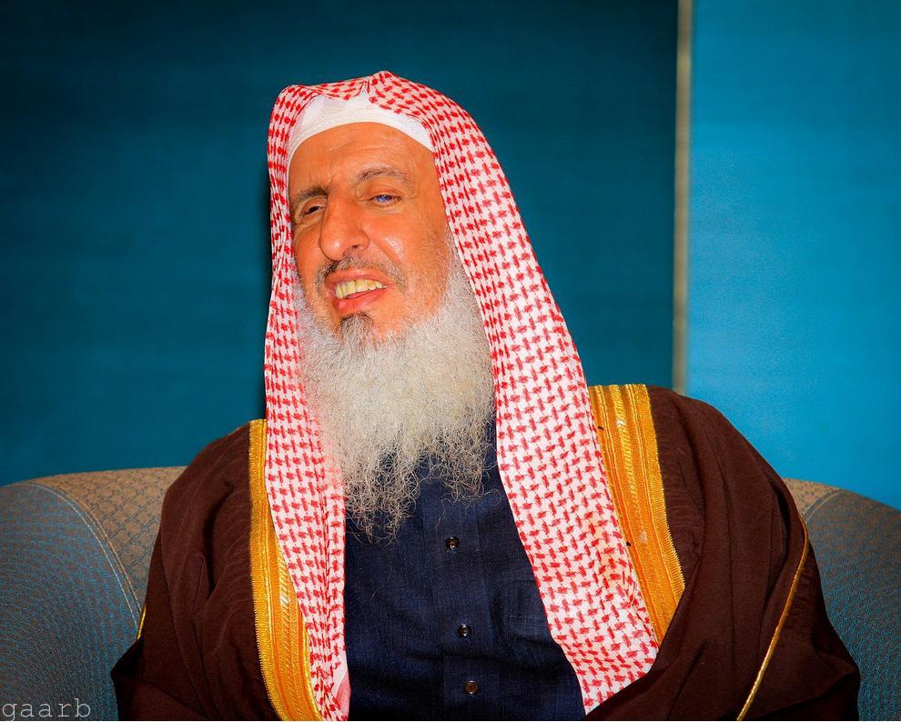 مفتي السعودية: الملك حريص على حفظ مصالح الأمة.. ويُعوَّل عليه -بعد الله- في نصر الإسلام