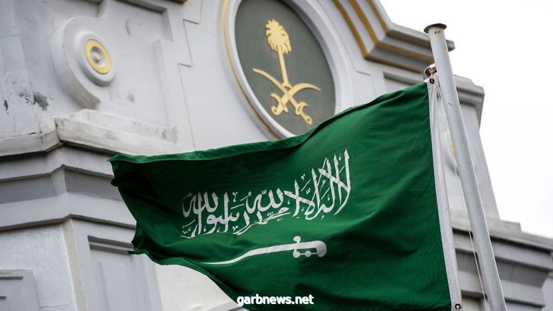 السفارة السعودية في بريطانيا تباشر إغلاق "محل لبيع القهوة" على طالب مبتعث