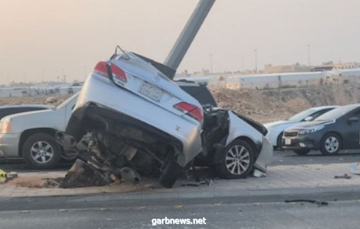 إصابة 15 شخصاً في حادث مروري بالمدينة المنورة