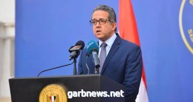 - وزير السياحة والآثار المصري يناقش الحملات التسويقية المشتركة