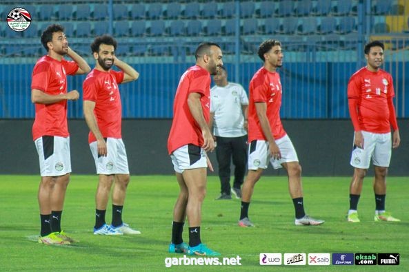 محمد صلاح يشارك في المران استعدادا لغينيا