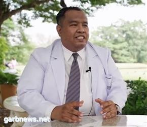 طبيب تايلندي يستعيد ذكريات 22 عاماً بالمملكة