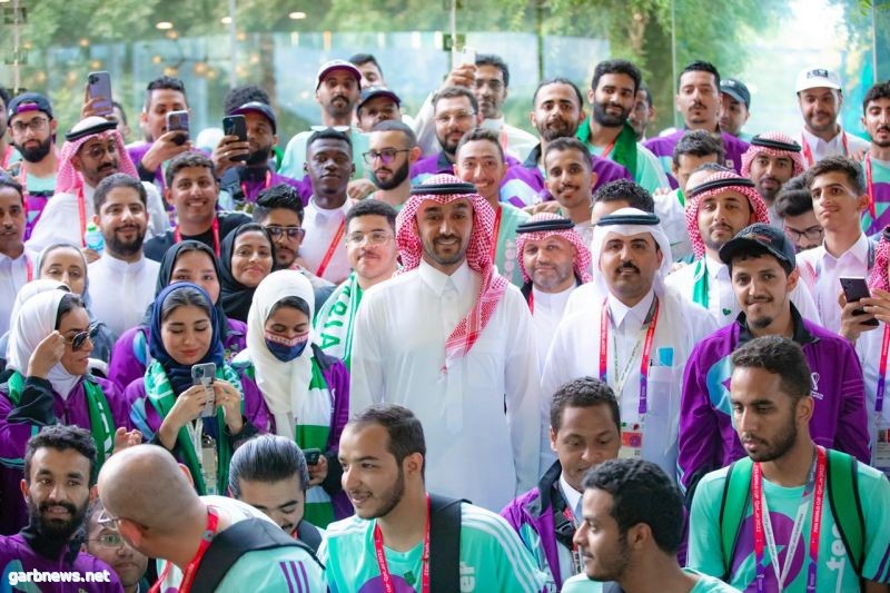 سمو وزير الرياضة يلتقي متطوعين ومتطوعات سعوديين ساهموا في تنظيم مونديال كأس العالم 2022 بقطر