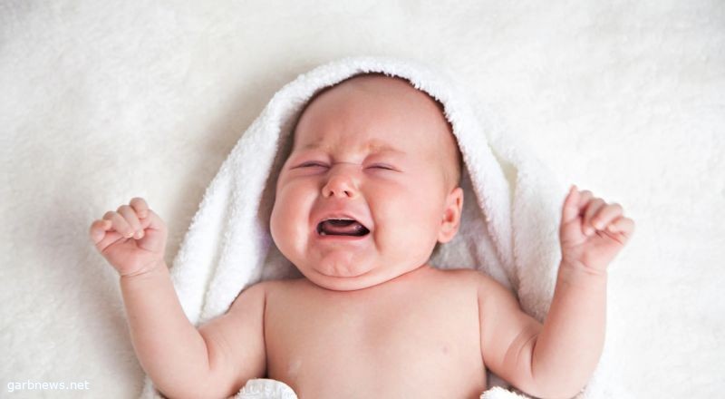جهاز جديد يكشف سبب بكاء طفلك في 10 ثوان فقط