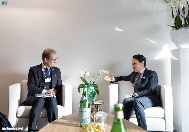 سمو وزير الخارجية يلتقي وزير خارجية السويد