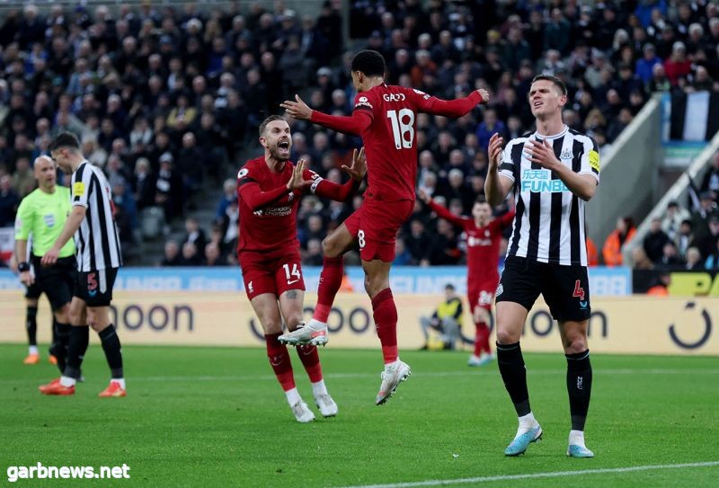 ليفربول يهزم نيوكاسل بثنائية في الدوري الإنجليزي