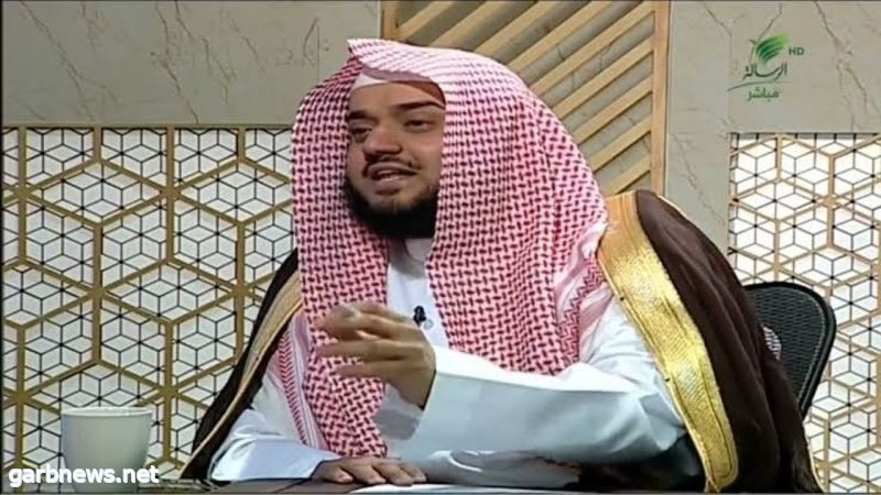 الشيخ راشد المطوع يوضح حكم استخدام تطبيقات تحديد القبلة