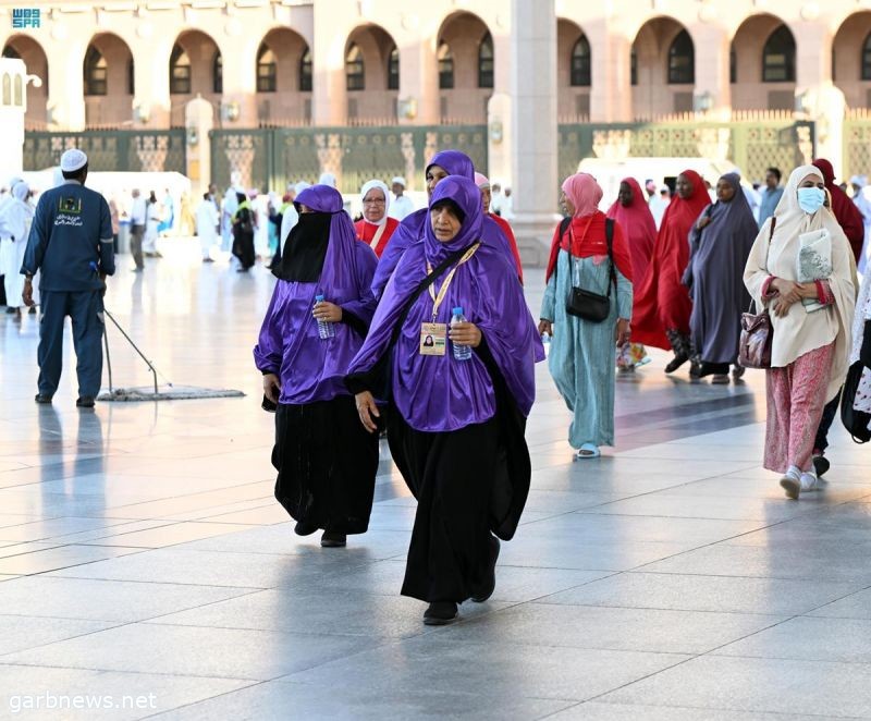 مبادرات وأعمال ميدانية للارتقاء بجودة الخدمات المقدمة لزائرات المسجد النبوي.