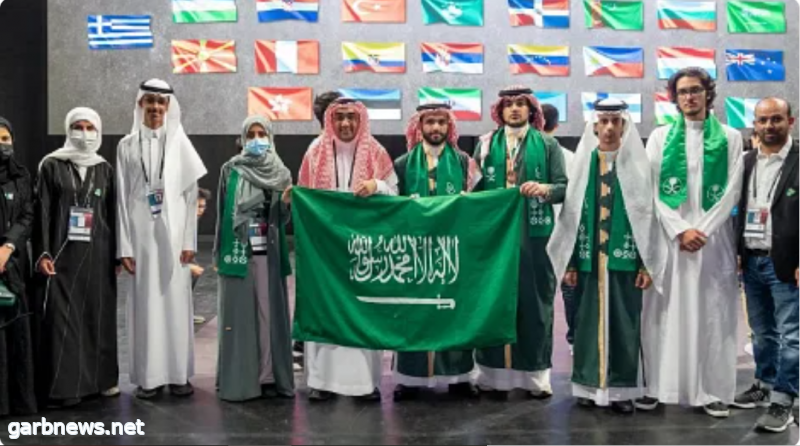 4 طلاب يمثلون المنتخب السعودي في أولمبياد المعلوماتية الدولي