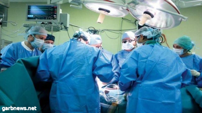 فريق طبي ينجح في إنقاذ حياة أربعيني بالقنفذة