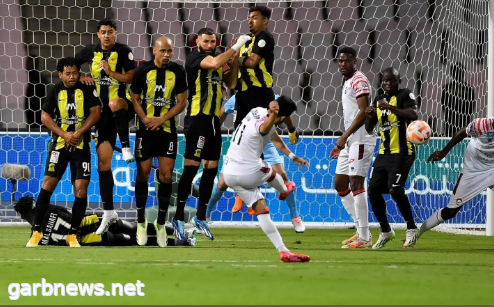 الاتحاد يسقط أمام الرائد بثلاثية في دوري روشن