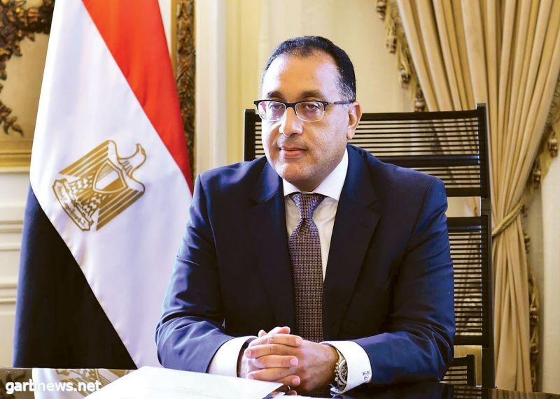 رئيس الوزراء المصري: تراجع إيرادات قناة السويس أكثر من 50%