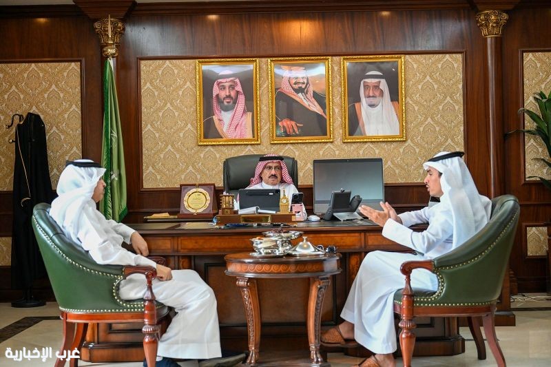 محافظ حقل يستقبل الرئيس التنفيذي لجمعية طفلي الطبية محافظ حقل يستقبل الرئيس التنفيذي لجمعية طفلي الطبية