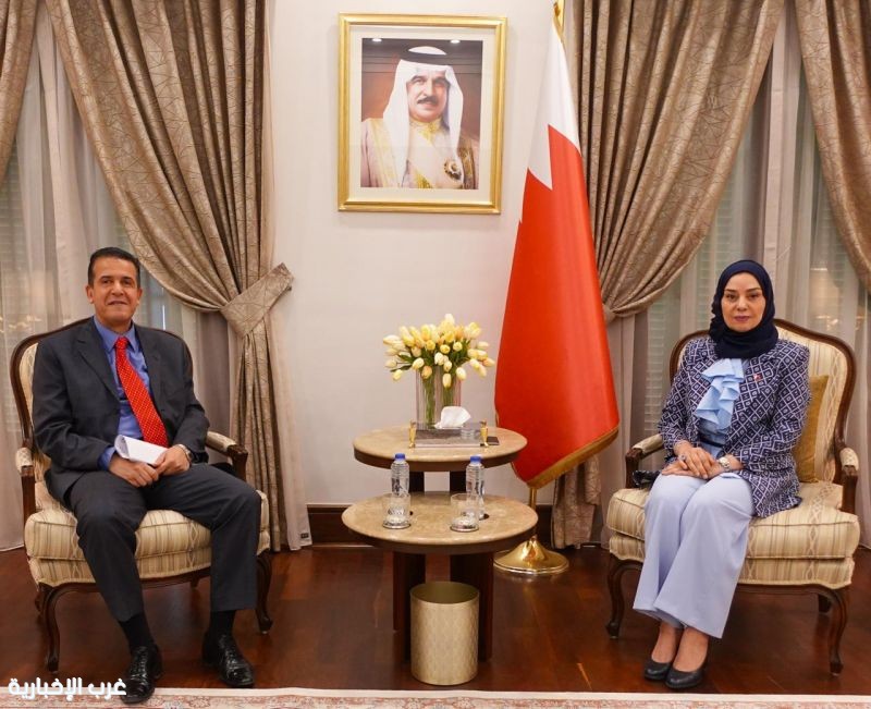 سفيرة مملكة البحرين بالقاهرة تلتقي رئيس الوفد الدائم للاتحاد الإفريقي بالجامعة العربية سفيرة مملكة البحرين بالقاهرة تلتقي رئيس الوفد الدائم للاتحاد الإفريقي بالجامعة العربية