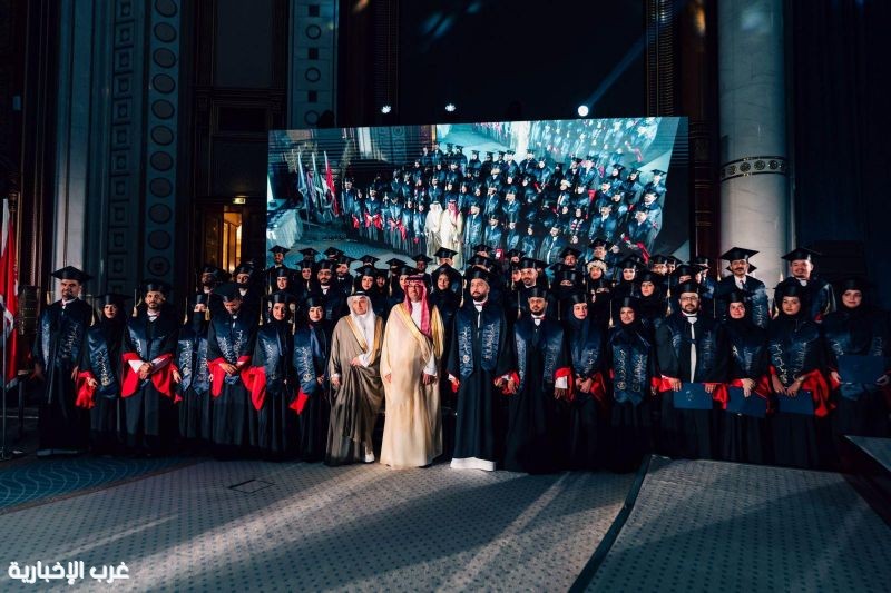 الأمير سعود بن جلوي يرعى حفل التخرج الرابع لطلاب وطالبات كلية جدة العالمية الأهلية الأمير سعود بن جلوي يرعى حفل التخرج الرابع لطلاب وطالبات كلية جدة العالمية الأهلية