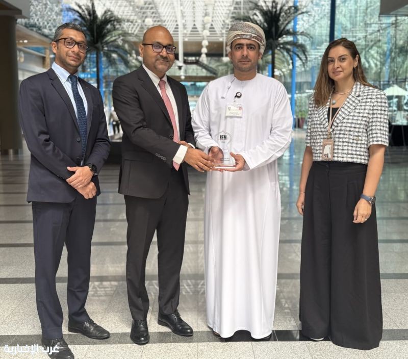 إشادة عالمية بدور بنك مسقط في إنجاح إصدار صكوك شركة عمانتل بحجم 500 مليون دولار أمريكي إشادة عالمية بدور بنك مسقط في إنجاح إصدار صكوك شركة عمانتل بحجم 500 مليون دولار أمريكي