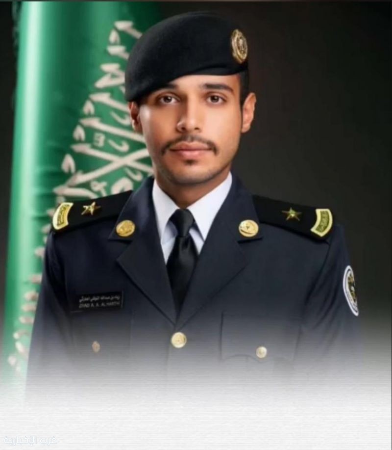 الدكتور الحنيشي يهنىء الملازم زياد الحارثي وأسرته الدكتور الحنيشي يهنىء الملازم زياد الحارثي وأسرته