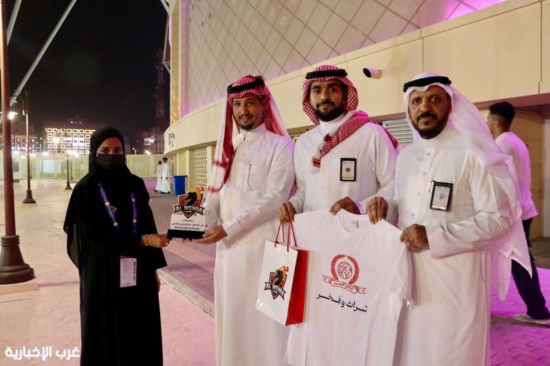 نادي الوحدة يستضيف نادي نجوم السياحة نادي الوحدة يستضيف نادي نجوم السياحة