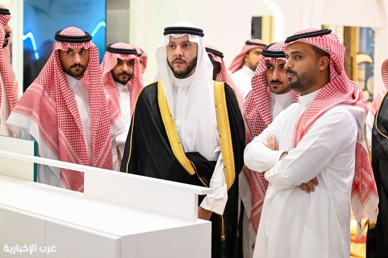 محافظ الطائف يدشّن معرض "فيوتشر بيلد" الأول للعقار والديكور ومواد البناء محافظ الطائف يدشّن معرض "فيوتشر بيلد" الأول للعقار والديكور ومواد البناء