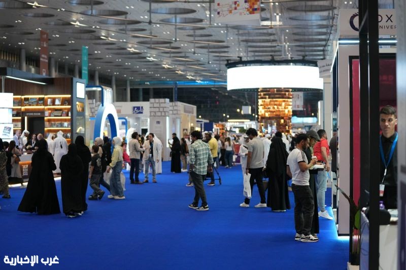 دور النشر تشهد إقبالاً كبيرًا من جمهور معرض الدوحة الدولي للكتاب دور النشر تشهد إقبالاً كبيرًا من جمهور معرض الدوحة الدولي للكتاب
