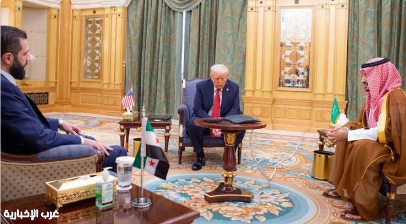 لقاء يجمع ولي العهد والرئيس الأمريكي والرئيس السوري في الرياض بمشاركة الرئيس التركي هاتفيًا لقاء يجمع ولي العهد والرئيس الأمريكي والرئيس السوري في الرياض بمشاركة الرئيس التركي هاتفيًا