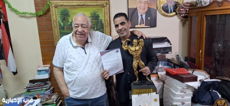 توقيع عقد بطولة "آيرون مان كلاسيك توقيع عقد بطولة "آيرون مان كلاسيك