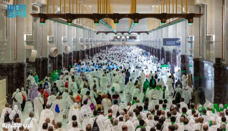 هيئة "العناية بالحرمين" تُفعِّل منظومة تبريد بطاقة (155,000) استعدادًا لحج 1446هـ هيئة "العناية بالحرمين" تُفعِّل منظومة تبريد بطاقة (155,000) استعدادًا لحج 1446هـ