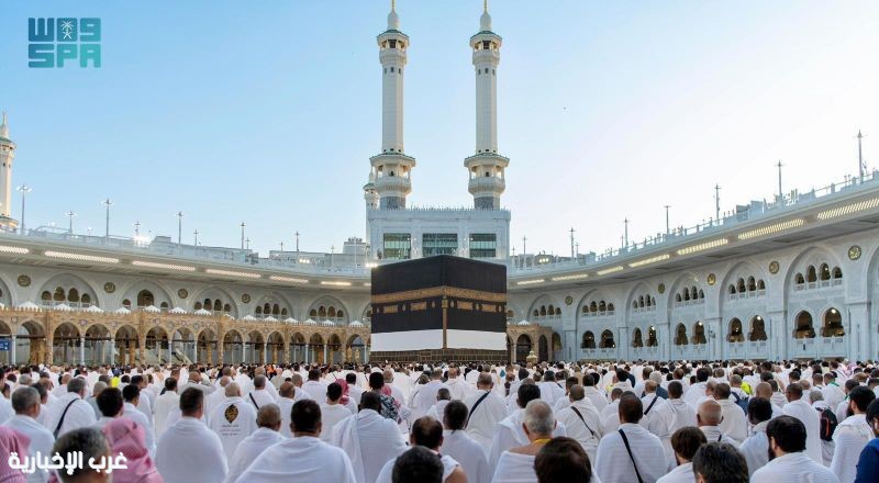 صلاة عيد الأضحى من المسجد الحرام صلاة عيد الأضحى من المسجد الحرام