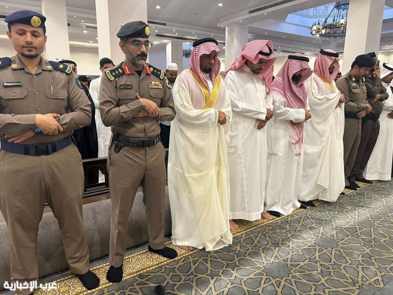 وكيل محافظة صبيا يؤدي صلاة عيد الأضحى المبارك مع جموع المصلين وكيل محافظة صبيا يؤدي صلاة عيد الأضحى المبارك مع جموع المصلين