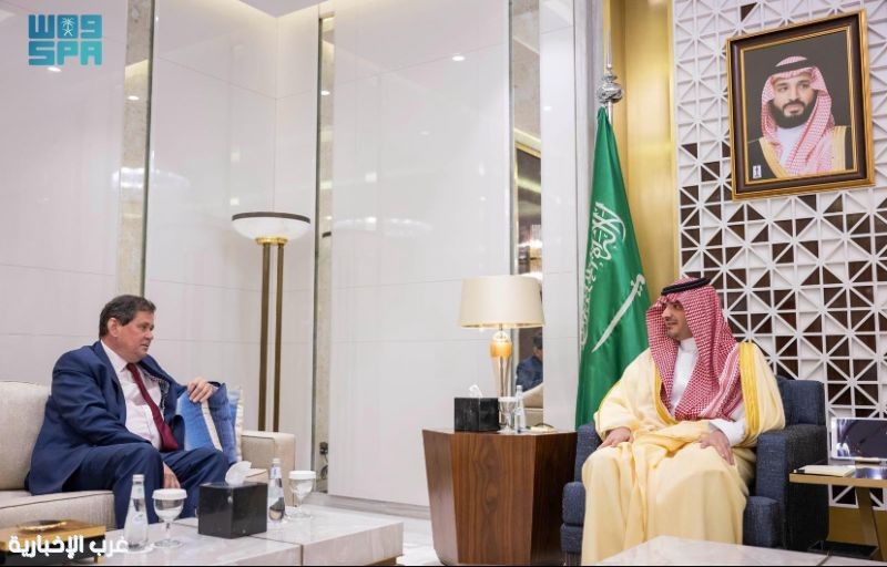 سمو وزير الداخلية يودّع سفير المملكة المتحدة لدى المملكة سمو وزير الداخلية يودّع سفير المملكة المتحدة لدى المملكة