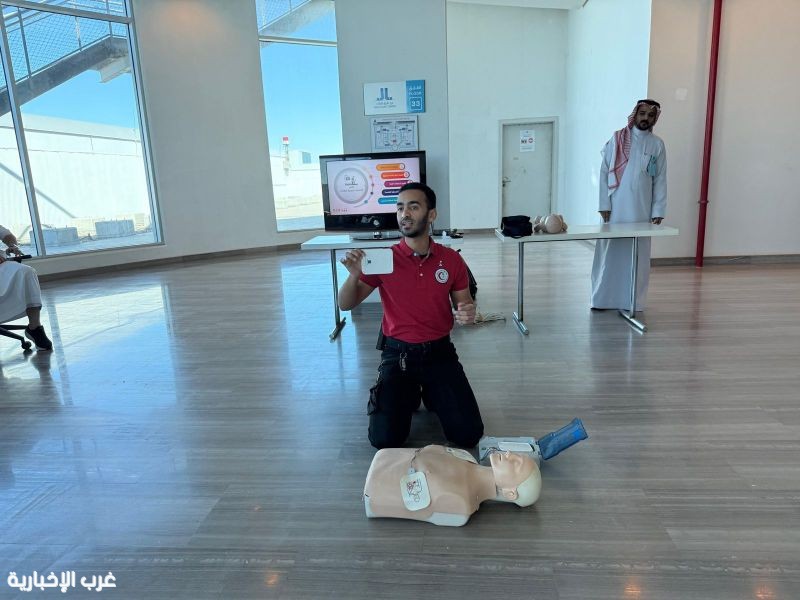 نحو بيئة أكثر أماناً .. الهلال الأحمر يوسّع مشروع “معاذ” في مكة بتفعيل 52 منشأة وتدريب 1288 موظفاً