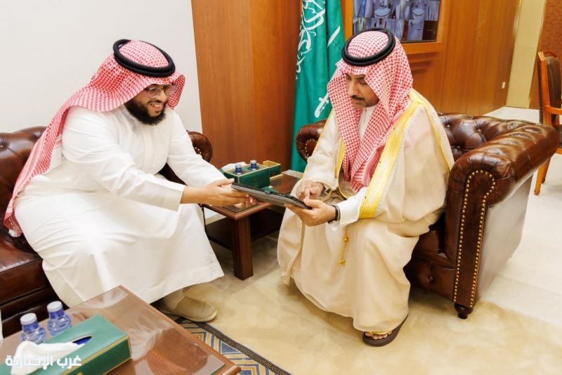 محافظ صبيا يُدشّن حملة "لقمتنا ما تنرمي" للتوعية بأهمية حفظ النعمة في المناسبات محافظ صبيا يُدشّن حملة "لقمتنا ما تنرمي" للتوعية بأهمية حفظ النعمة في المناسبات