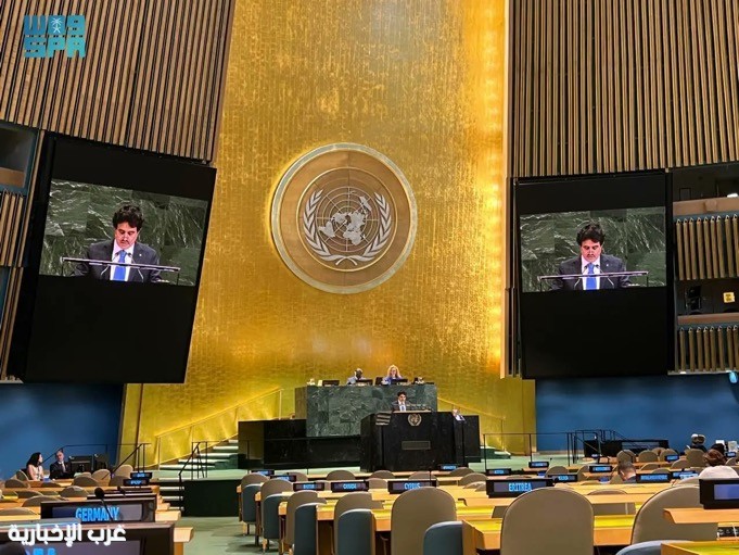 اجتماع أممي رفيع يشيد بجهود المملكة في دعم الإنذار المبكر والتعاون الدولي لمواجهة العواصف الرملية اجتماع أممي رفيع يشيد بجهود المملكة في دعم الإنذار المبكر والتعاون الدولي لمواجهة العواصف الرملية
