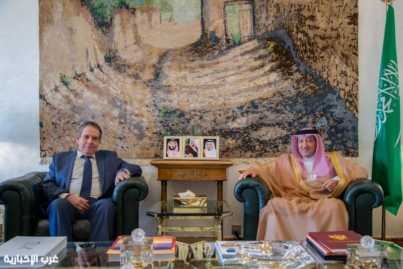 الخريجي يتسلّم رسالة من وزير خارجية روسيا تتعلق بالعلاقات الثنائية الخريجي يتسلّم رسالة من وزير خارجية روسيا تتعلق بالعلاقات الثنائية