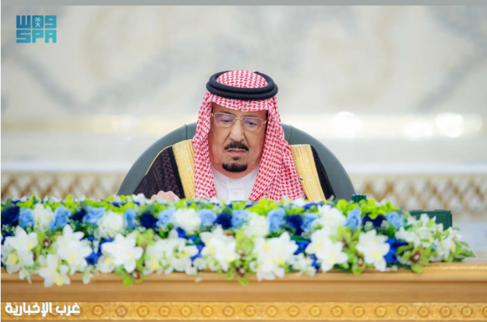 خادم الحرمين الشريفين يرأس جلسة مجلس الوزراء
