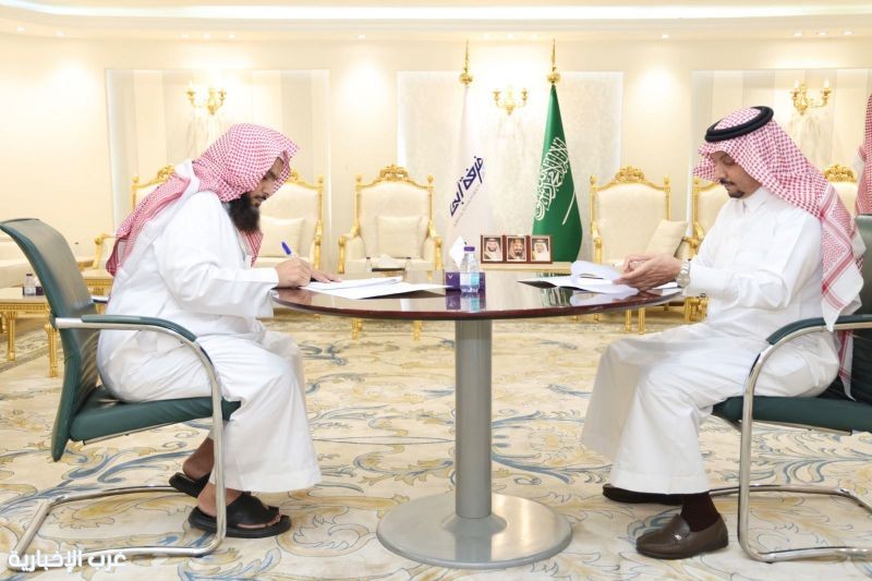 عقد شراكة بين الغرفة التجارية بأبها وجمعية أكناف القيم الشبابية عقد شراكة بين الغرفة التجارية بأبها وجمعية أكناف القيم الشبابية