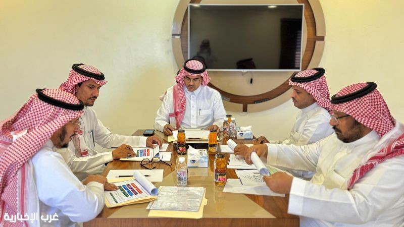 مدير عام تعليم الطائف يرأس لجنة الصندوق التعليمي الأول لهذا العام