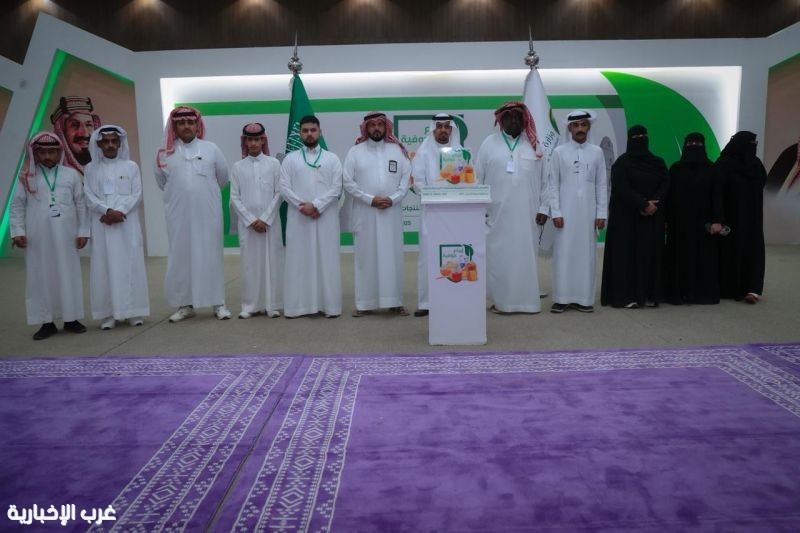 تكريم المتطوعين في مهرجان المنتجات التحويلية الزراعية بدومة الجندل