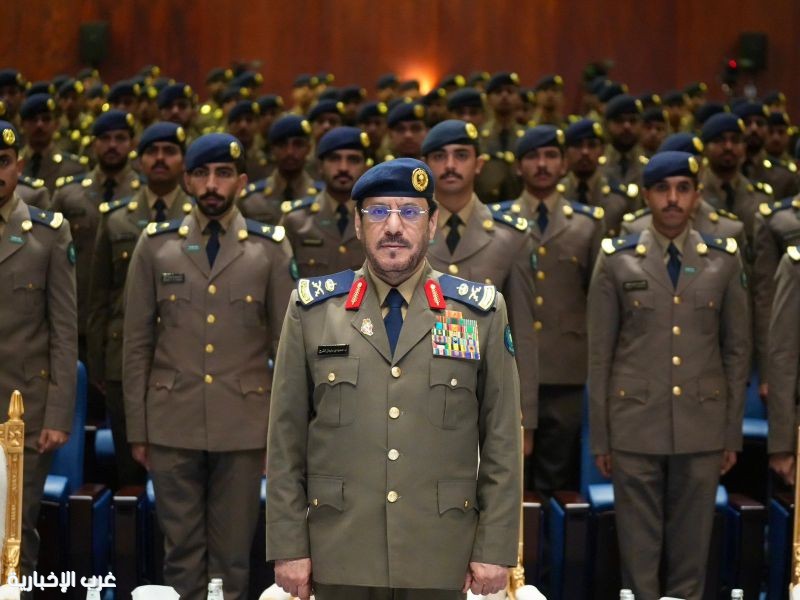 المدير العام للدفاع المدني يشهد تخريج (248) خريجًا من دورة أعمال الدفاع المدني التأهيلية للضباط الـ (54) بالرياض
