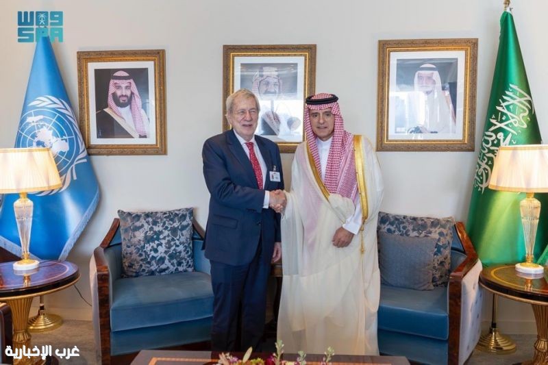 وزير الدولة للشؤون الخارجية يلتقي وزير خارجية تشيلي وزير الدولة للشؤون الخارجية يلتقي وزير خارجية تشيلي