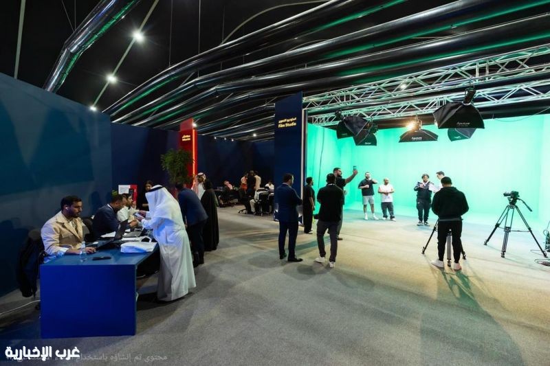 ساحة الفعاليات بمنتدى الأفلام تجمع الإبداع بالتقنية والاحتفاء بالمواهب السينمائية ساحة الفعاليات بمنتدى الأفلام تجمع الإبداع بالتقنية والاحتفاء بالمواهب السينمائية