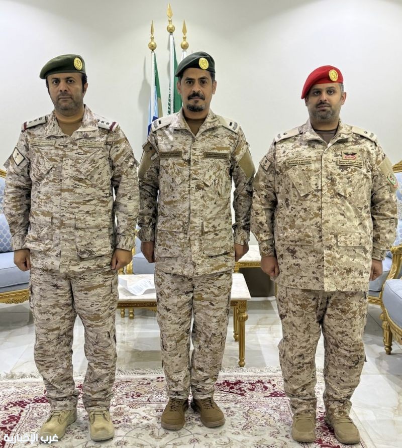 "حاتم الثبيتي" إلى رُتبةَ رئيس رقباء بالقوات المسلحة السعودية بـ الطائف "حاتم الثبيتي" إلى رُتبةَ رئيس رقباء بالقوات المسلحة السعودية بـ الطائف