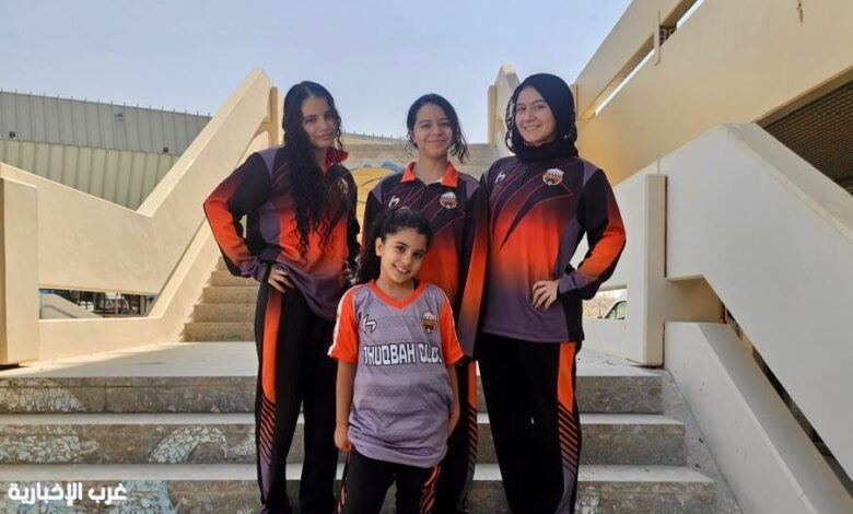 سباحات الثقبة يحققن إنجازًا تاريخيًا في أول ظهور رسمي ويحصدن بطاقة التأهّل الجماعي سباحات الثقبة يحققن إنجازًا تاريخيًا في أول ظهور رسمي ويحصدن بطاقة التأهّل الجماعي