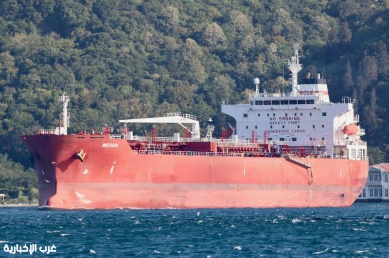 السنغال تسابق الزمن لمنع تسرب نفطي قبالة دكار